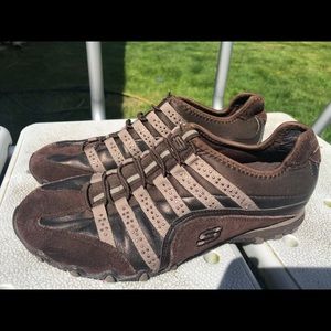 skechers women's suede slip ons